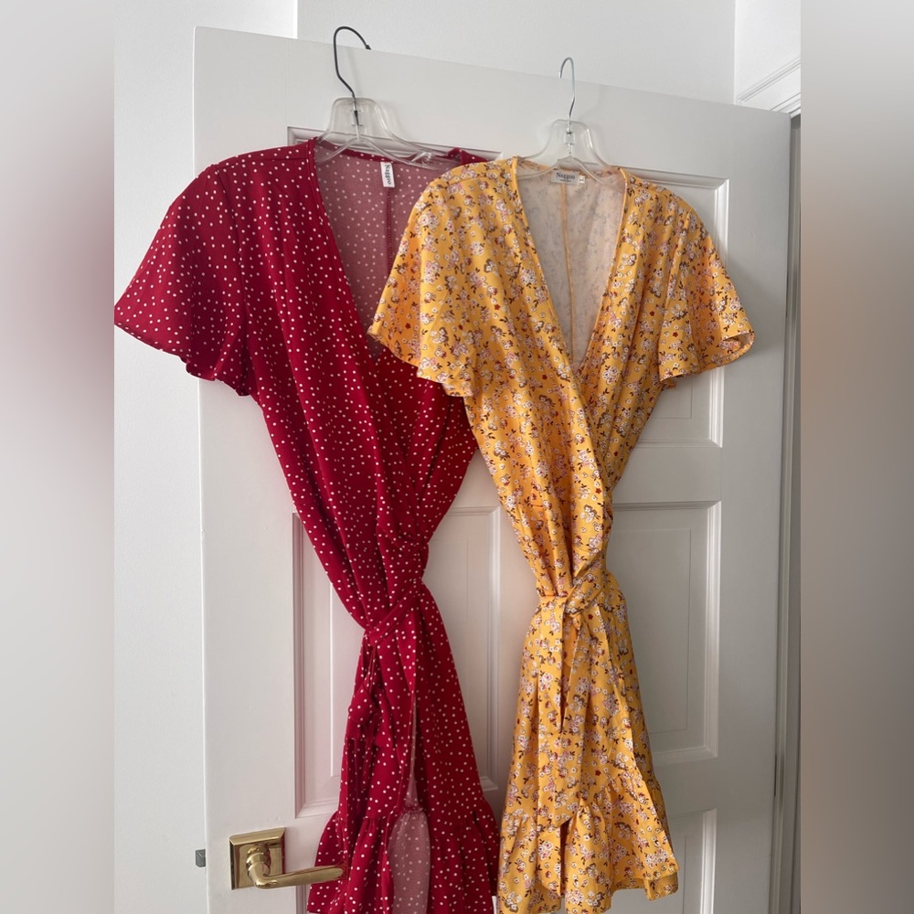 2 wrap dresses 👗